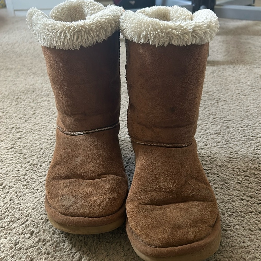 UGG BOOT WOMENS 7